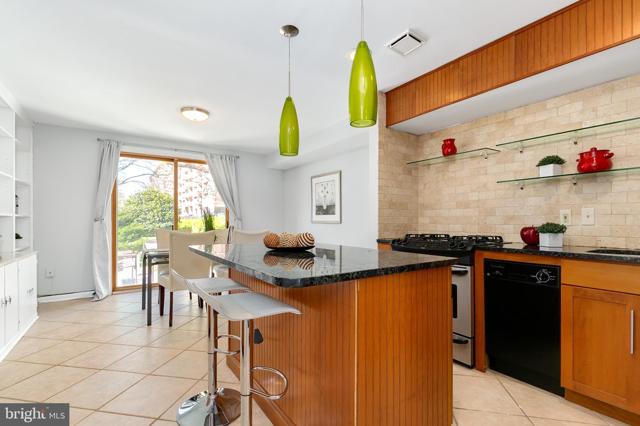 628 3rd Street Southwest, Unit 115 Washington, DC 20024 - Photo 6 of 29