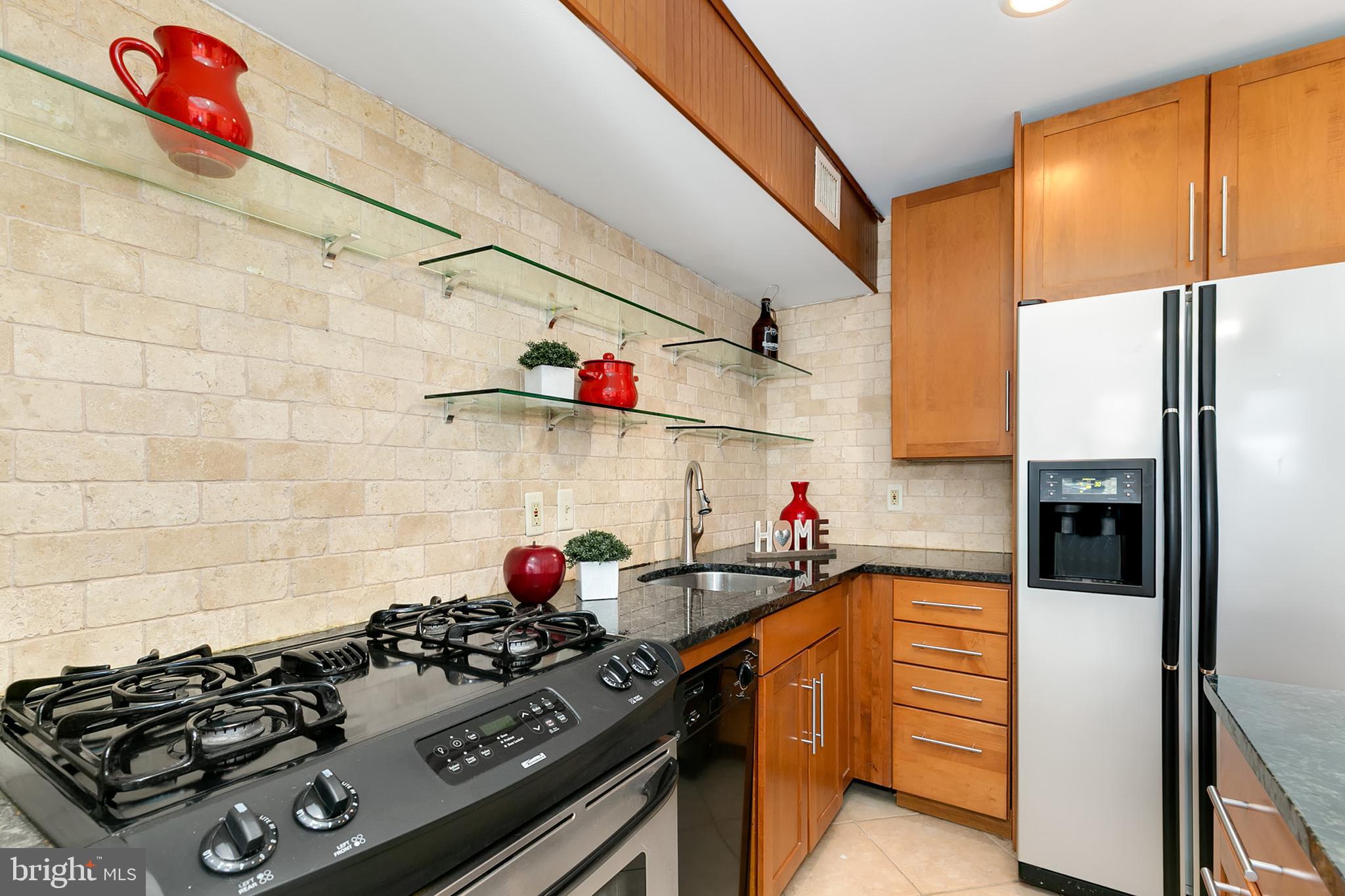 628 3rd Street Southwest, Unit 115 Washington, DC 20024 - Photo 9 of 29