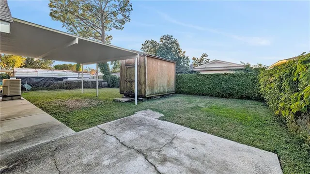 $2,000 | 528 Grovewood Drive, Gretna, LA 70056