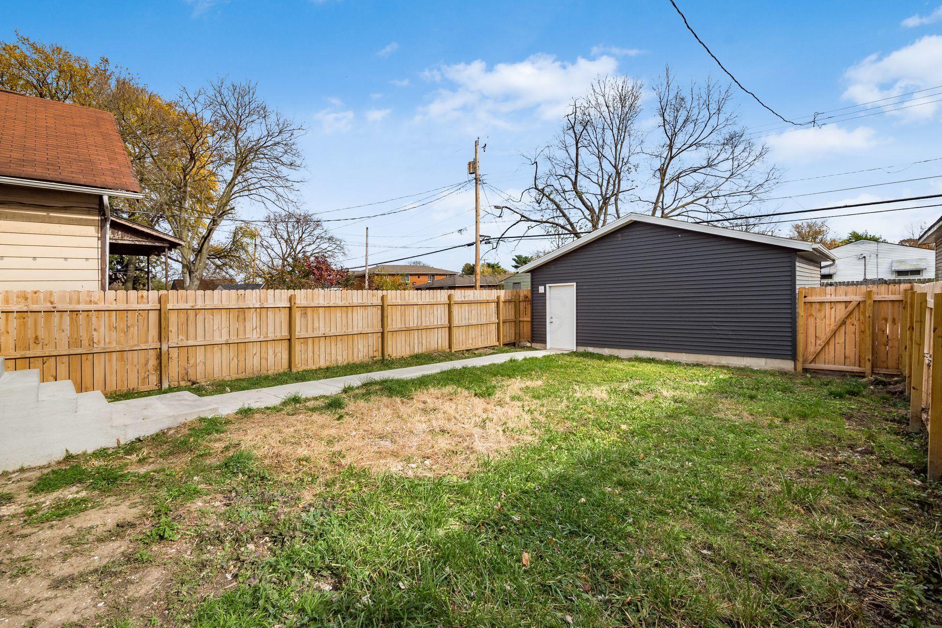 1330 Lockbourne Road Columbus, OH 43206 - Photo 31 of 35