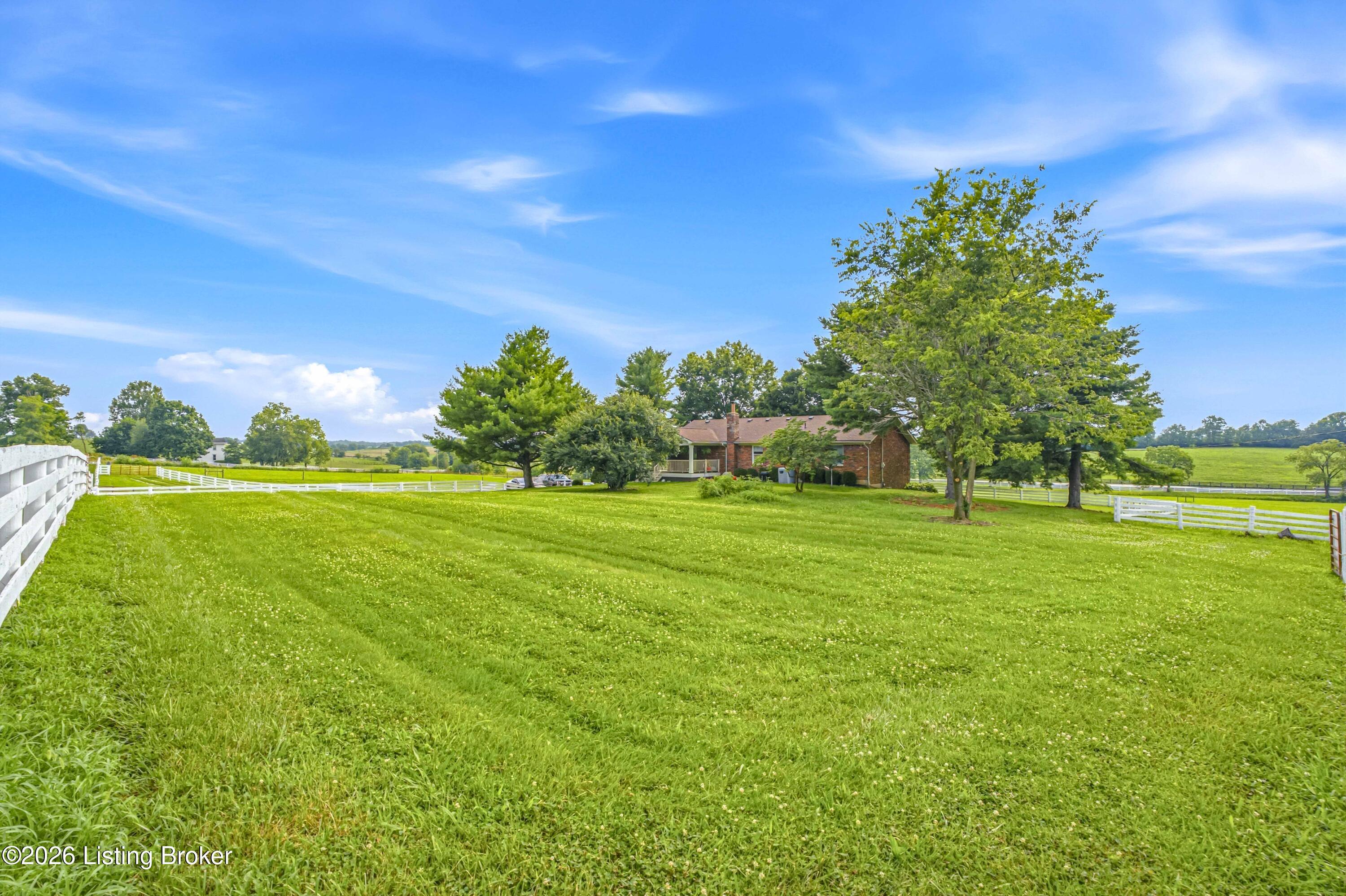 2304 Eminence Road Eminence, KY 40019 - Photo 69 of 71 DSC06425