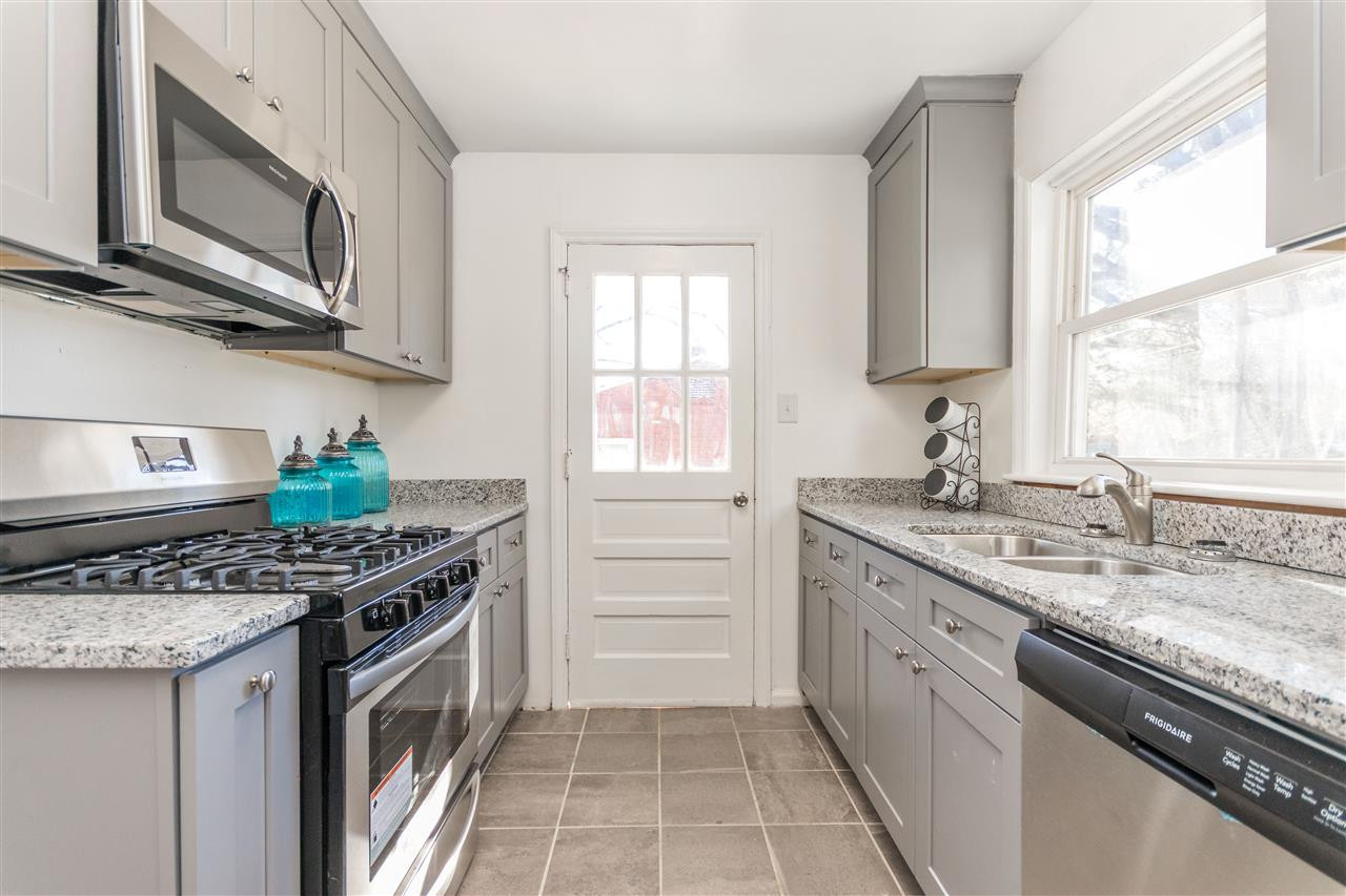910 Marlborough Road Raleigh, NC 27610 - Photo 7 of 22 Photo 7