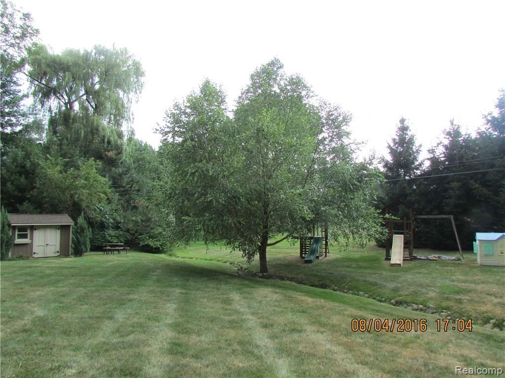 2595 Walton Blvd. Rochester, MI 48309 - Photo 36 of 43 IMG_1321.JPG