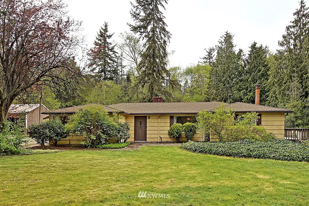 23126-23128 Locust Way Bothell, WA 98021 - Photo 1 of 25