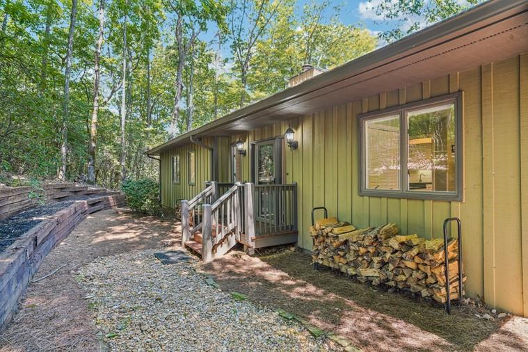 2630 Wilderness Lane Jasper, GA 30143 - Photo 4 of 57