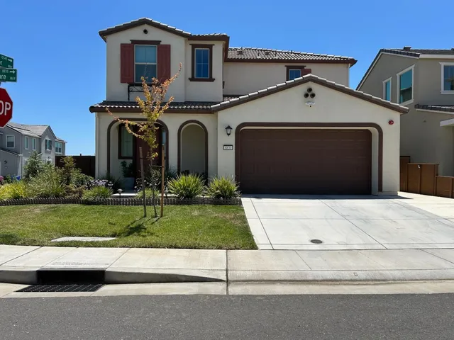 $580,000 | 8830 Encore Way, Elk Grove, CA 95757
