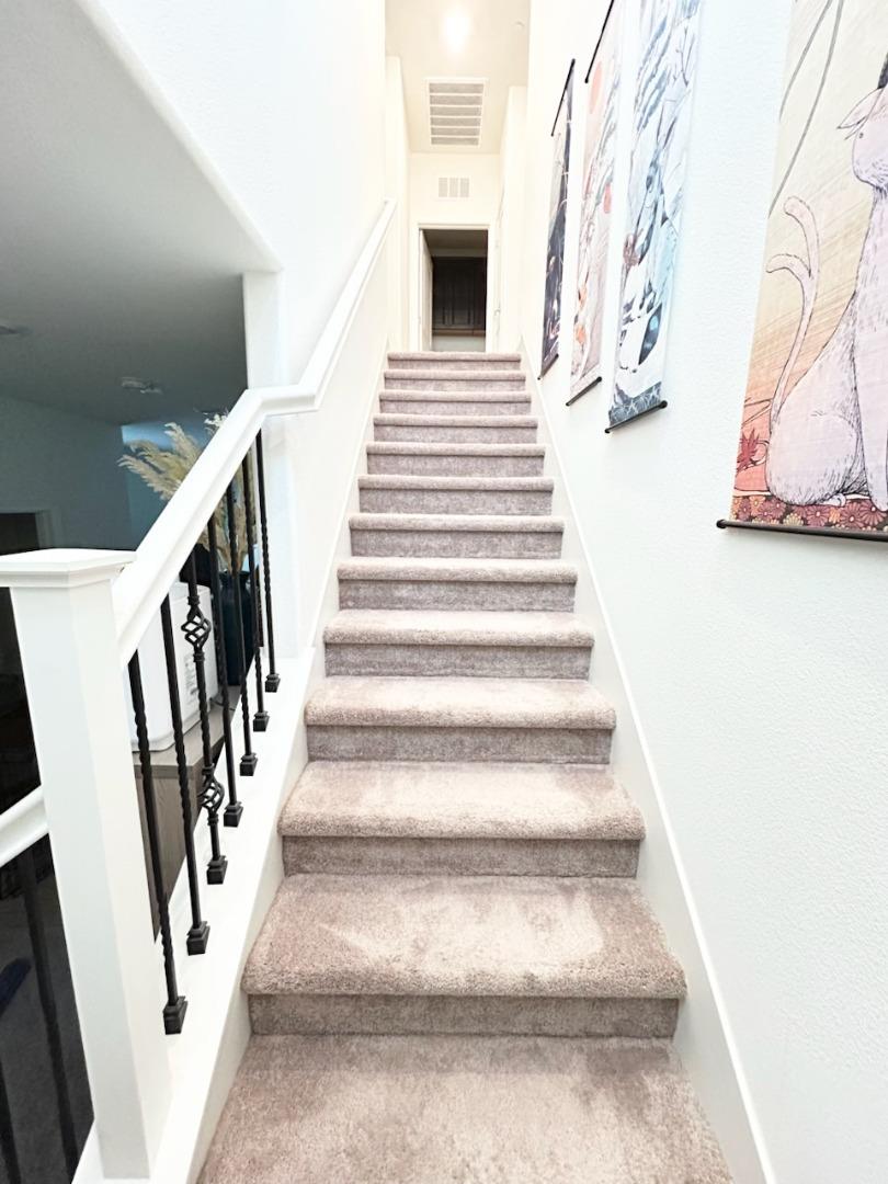 8830 Encore Way Elk Grove, CA 95757 - Photo 12 of 36