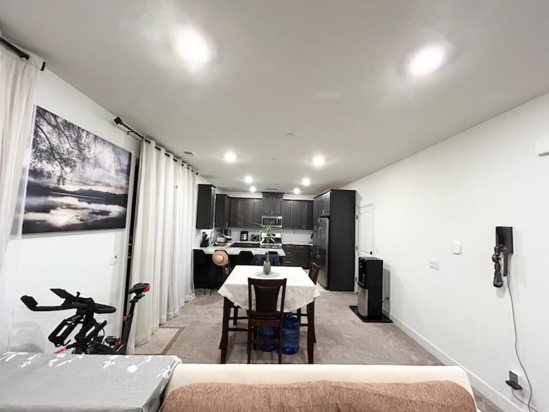 8830 Encore Way Elk Grove, CA 95757 - Photo 7 of 36