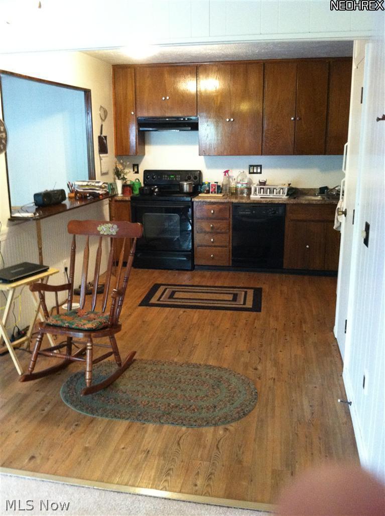 40 Prospect Road Berea, OH 44017 - Photo 3 of 7 Gallery Image 3