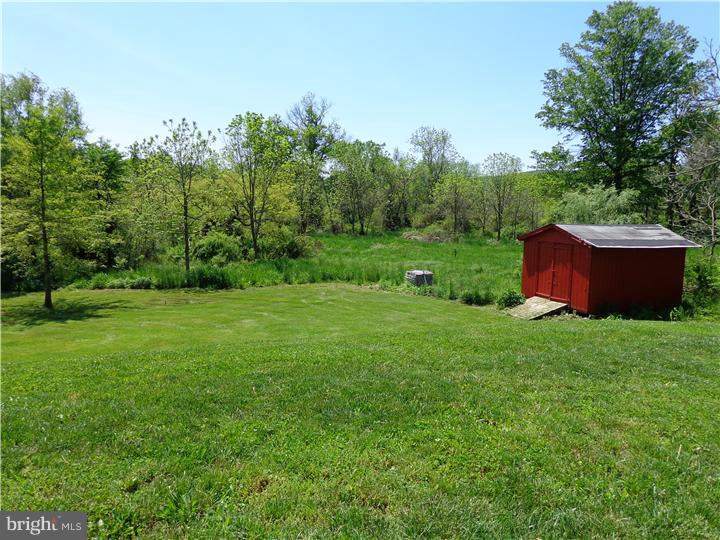 26 Fetterman Road Palm, PA 18070 - Photo 17 of 19 Exterior Back