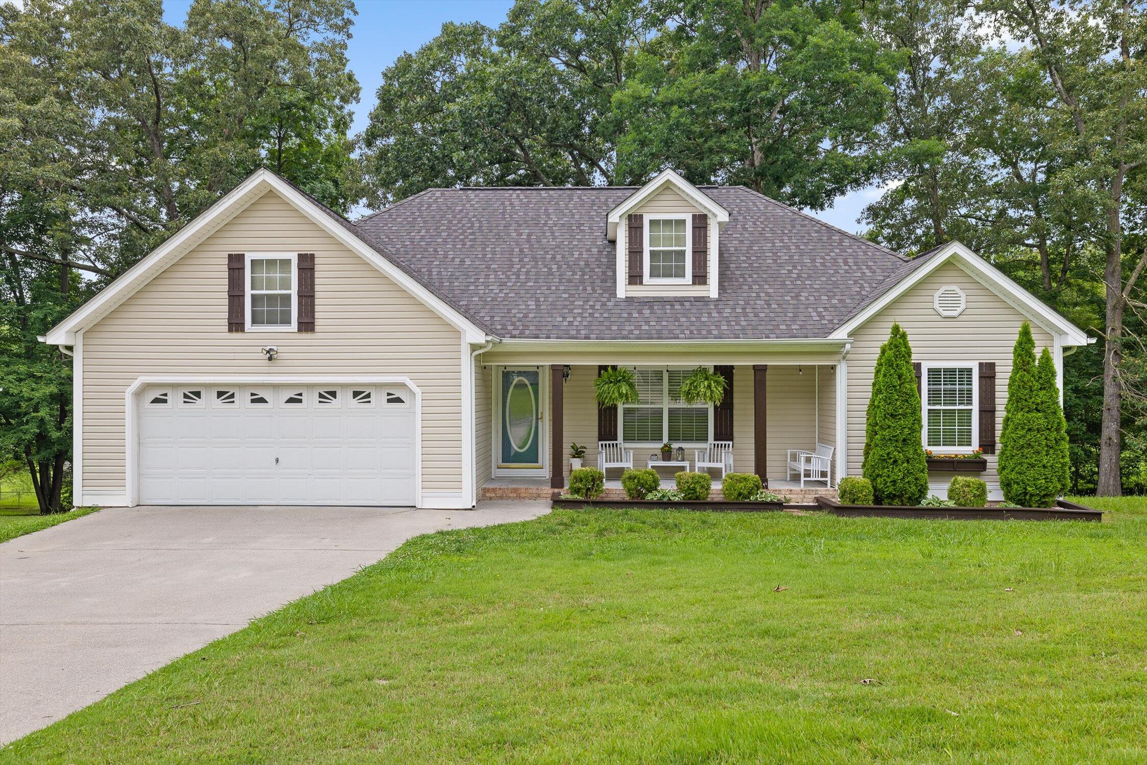 651 Howard Leonard Rd.