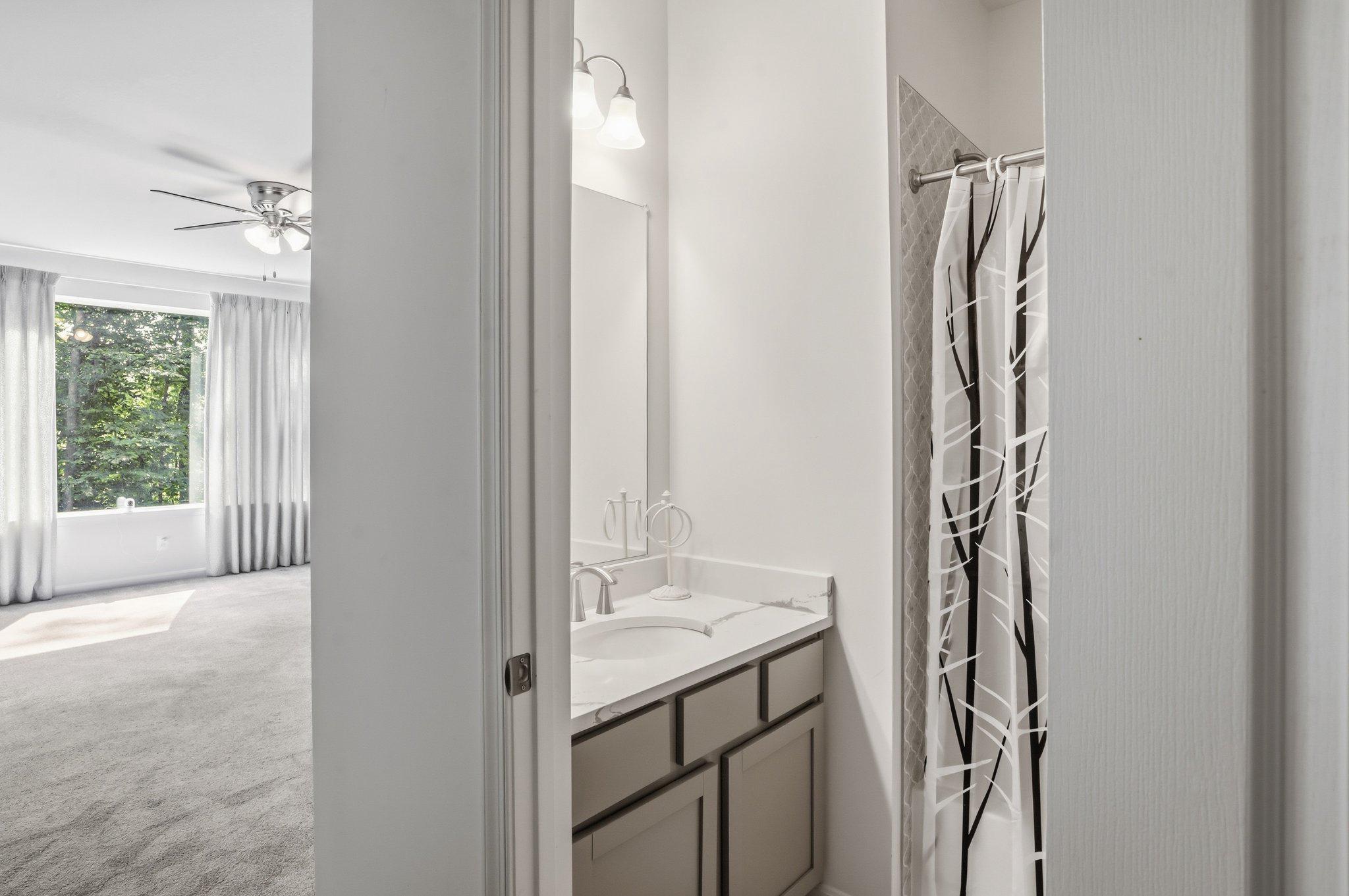 4755 South Polling House Road Harwood, MD 20776 - Photo 13 of 36 Bright and airy 3rd bathroom.