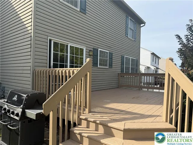 $2,800 | 2659 Thistle Road, Lower Macungie Township, PA 18062