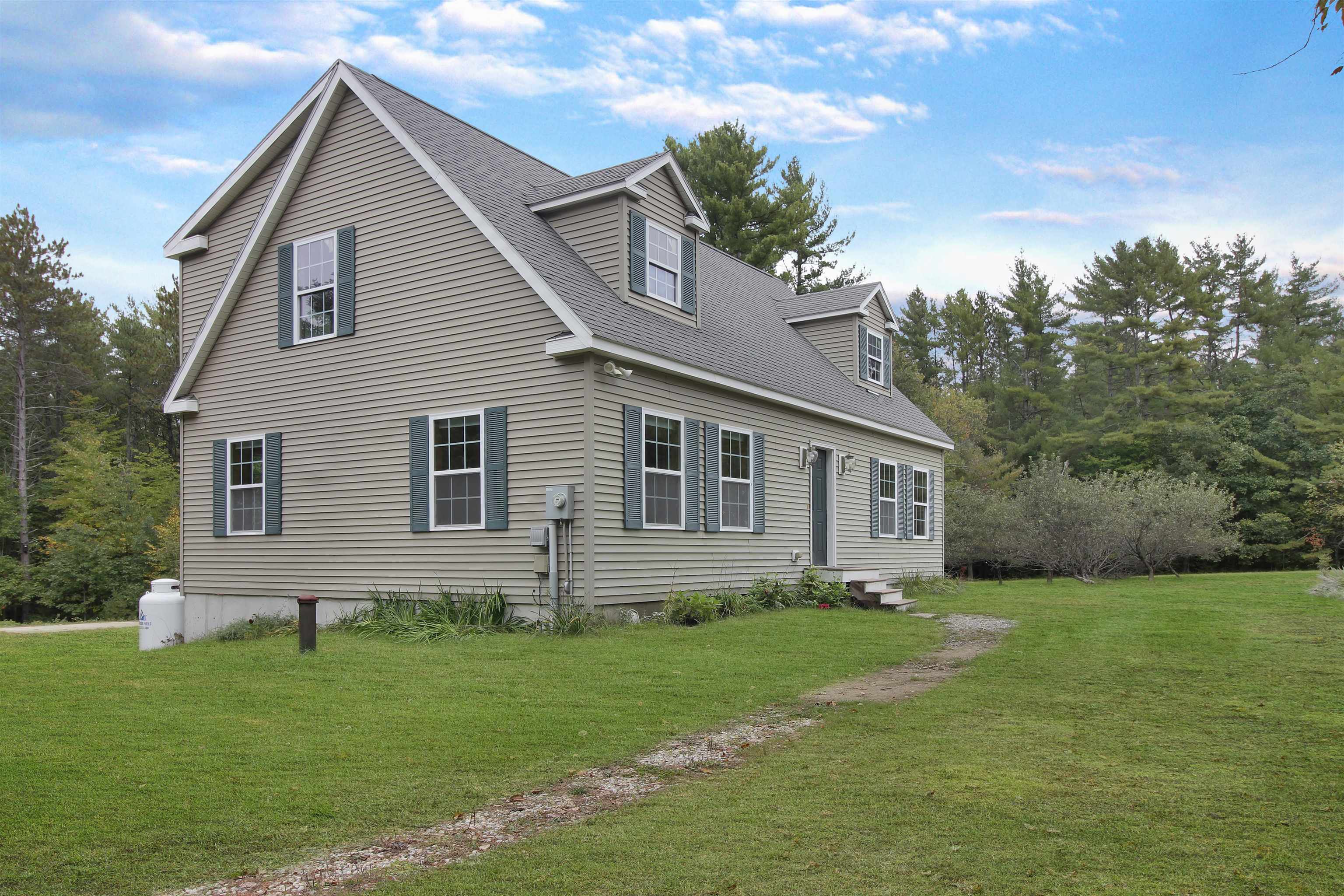 461 Sand Road Haverhill, NH 03774 - Photo 2 of 35