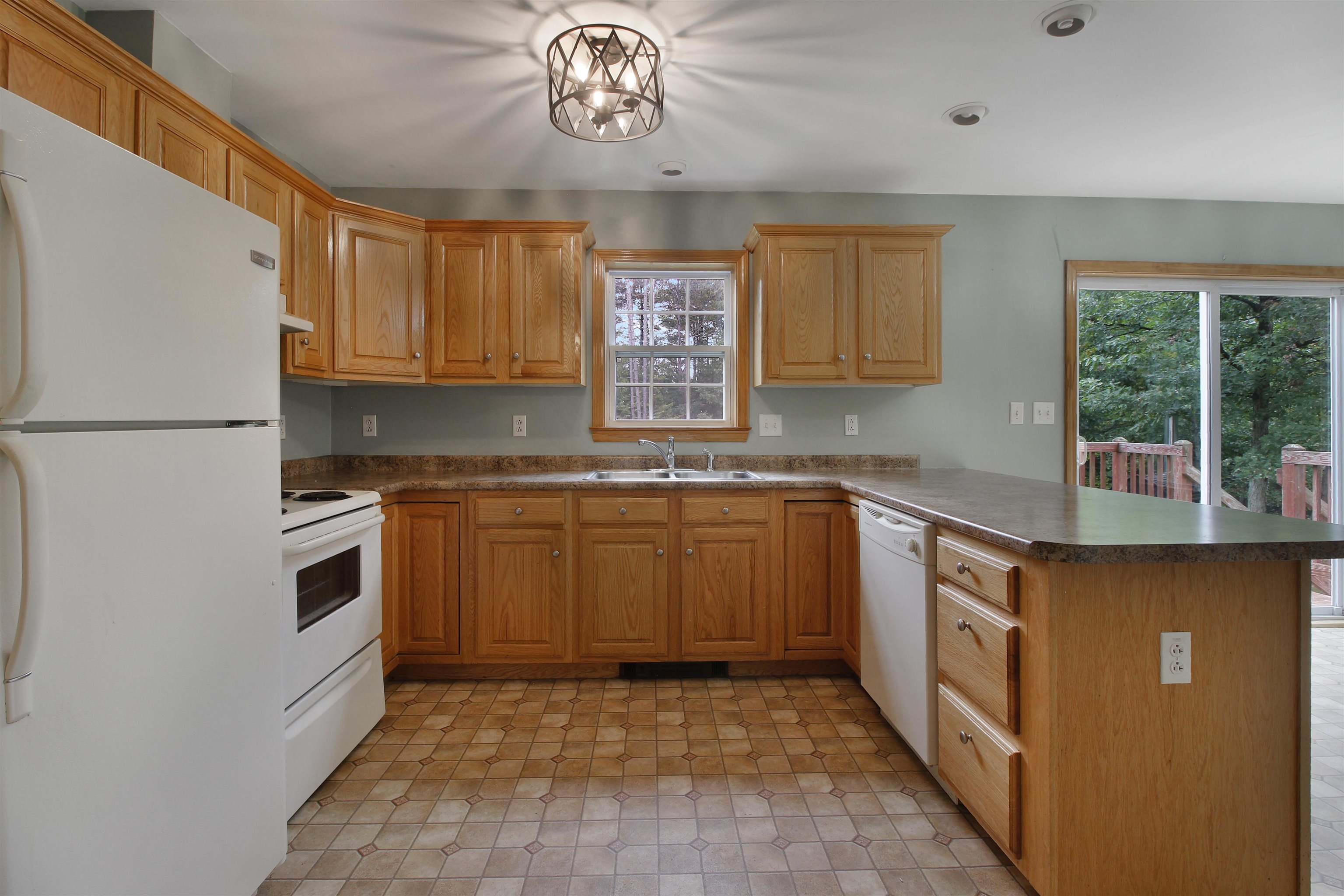 461 Sand Road Haverhill, NH 03774 - Photo 7 of 35