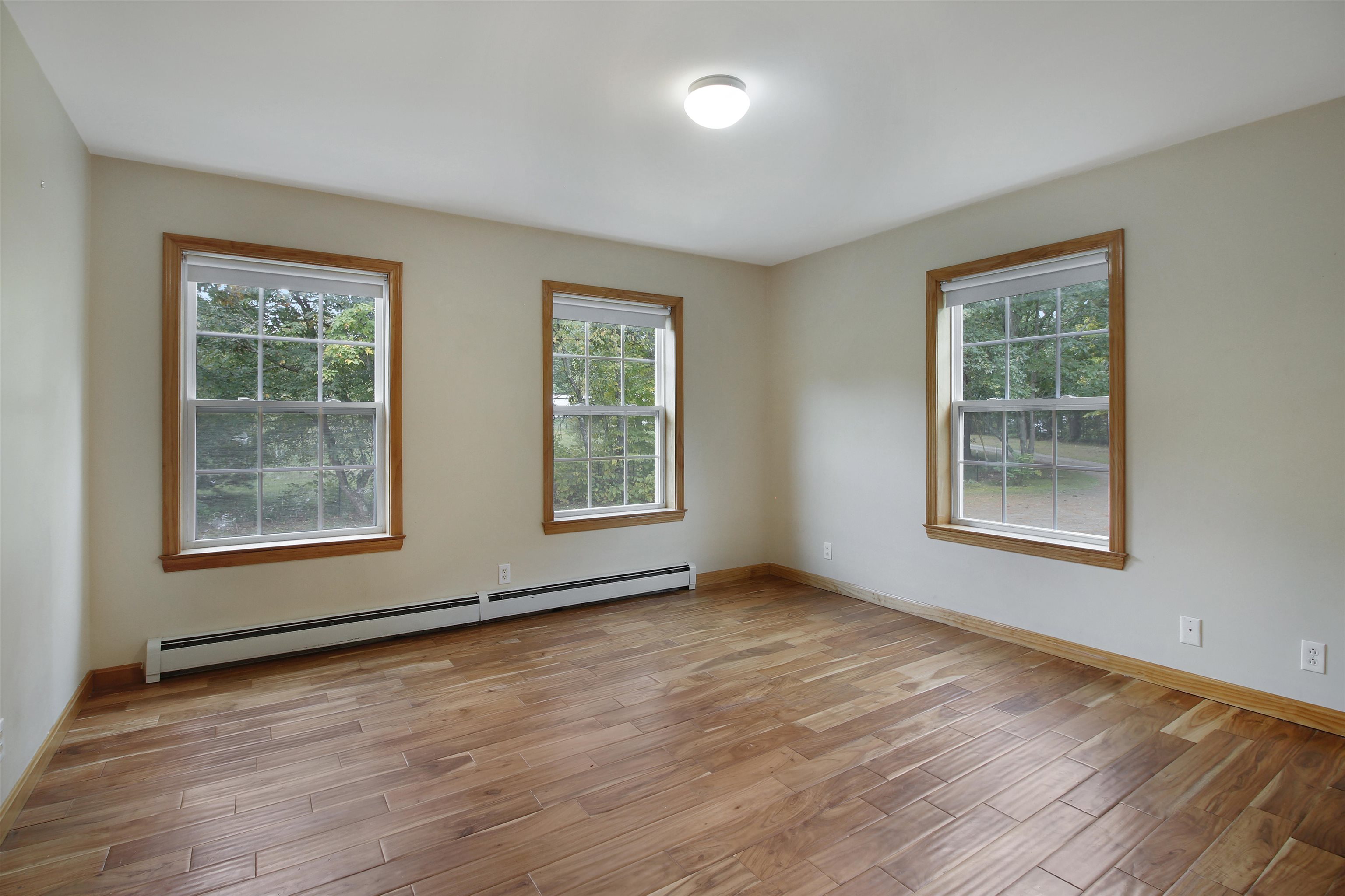 461 Sand Road Haverhill, NH 03774 - Photo 8 of 35