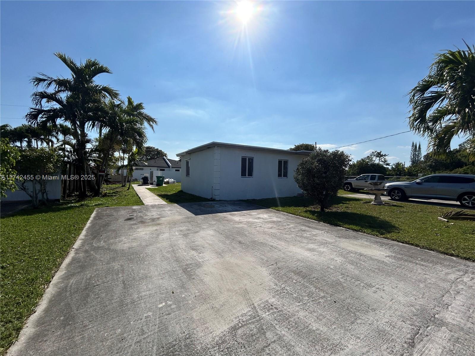 11000 Southwest 218th Terrace, Unit 1 Miami, FL 33170 - Photo 1 of 4
