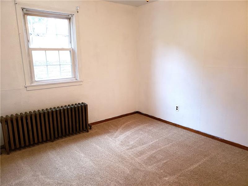 223 Strawcutter Road Derry, PA 15627 - Photo 13 of 21 Gallery Image 13
