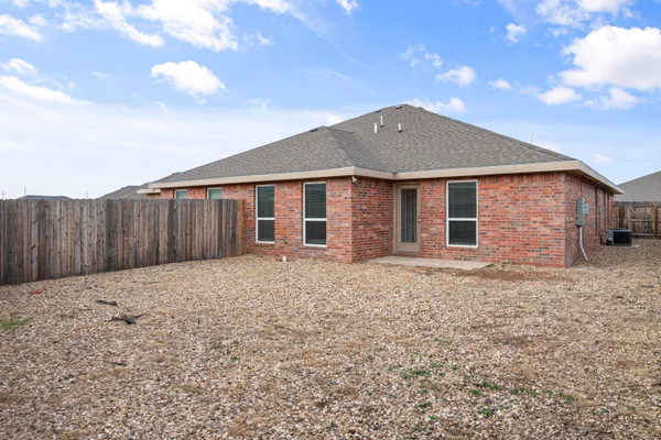 $1,500 | 5609 Jarvis Street, Unit B, Lubbock, TX 79416