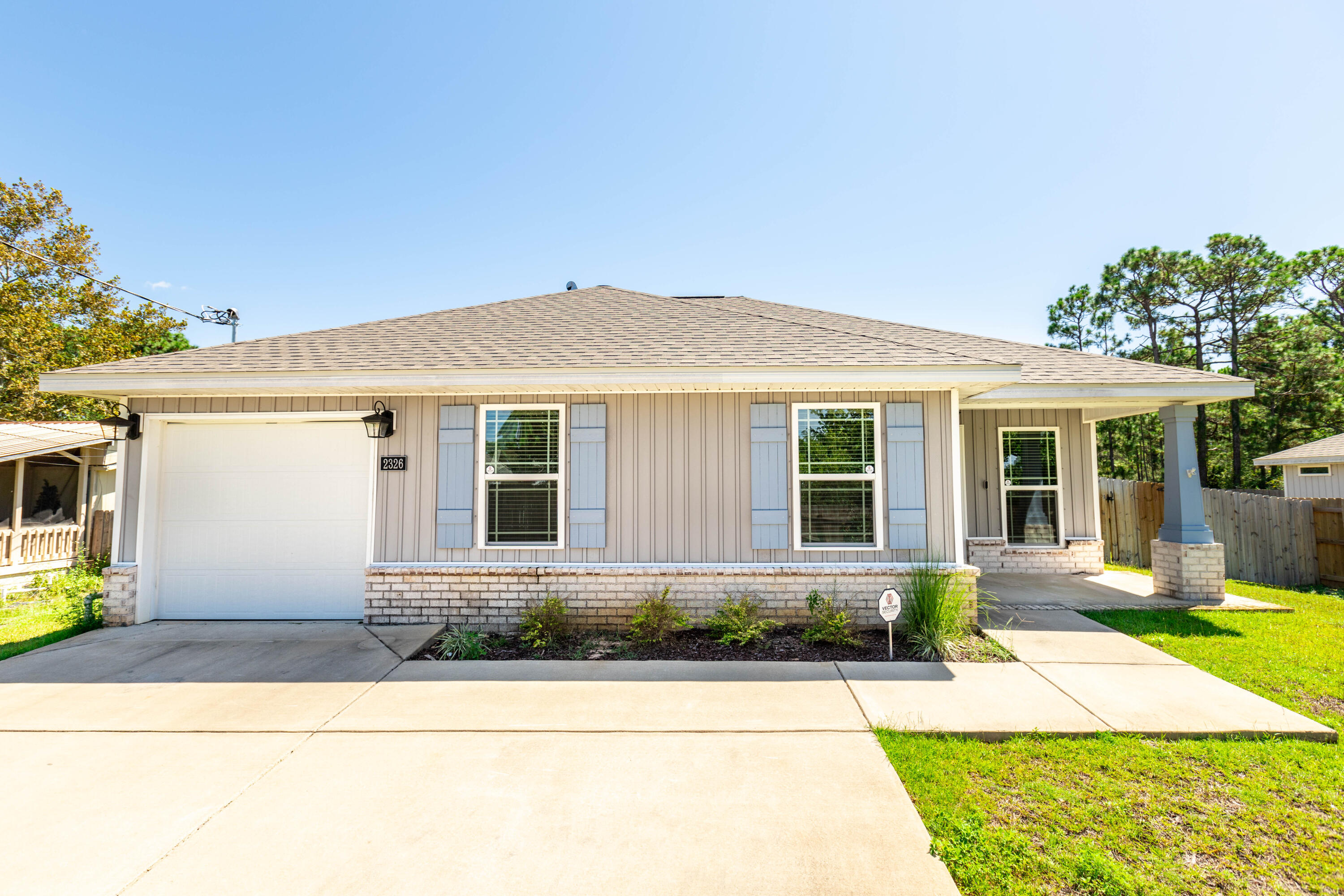 2326 Crescent Wood Road Navarre, FL 32566 - Photo 1 of 39 Gallery Image 1