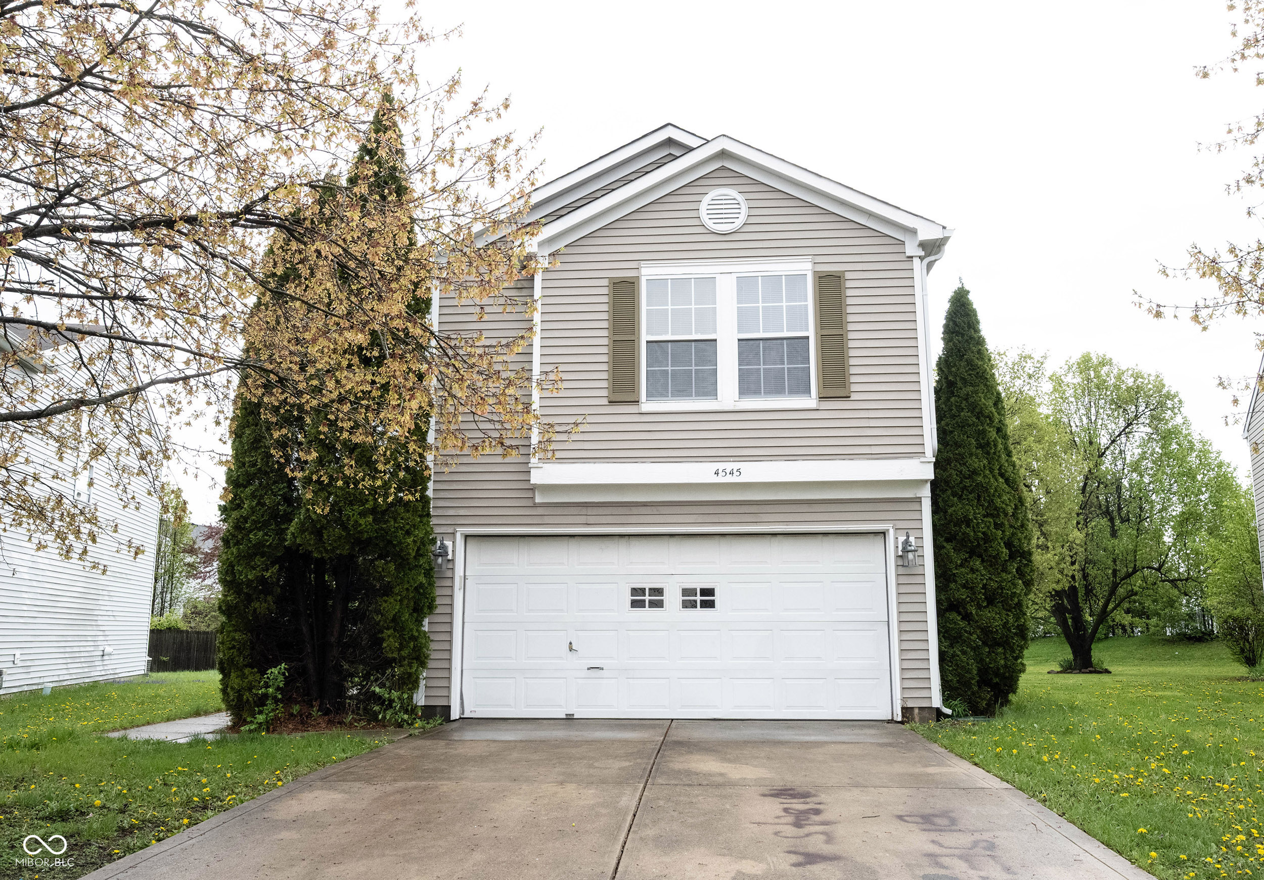 4545 Connaught E Drive Plainfield, IN 46168 - Photo 1 of 42