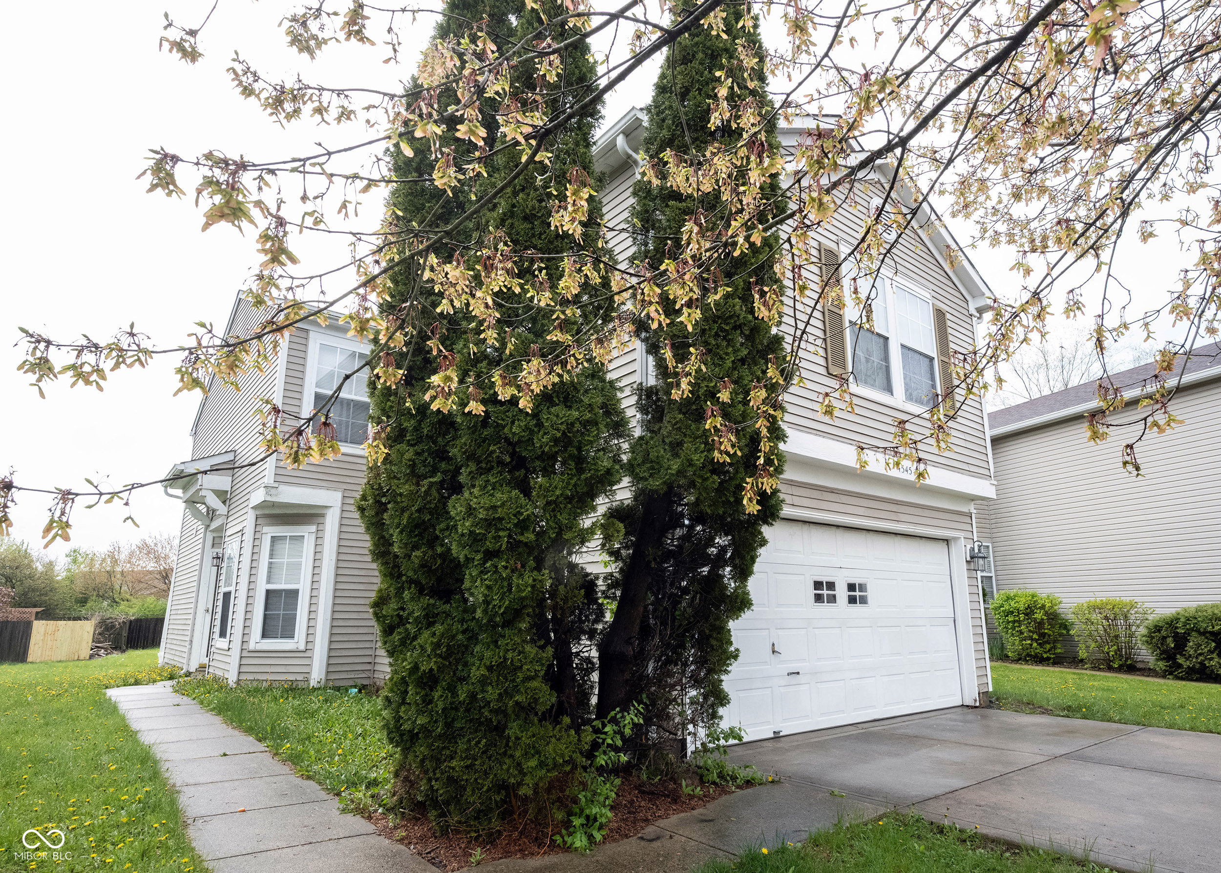 4545 Connaught E Drive Plainfield, IN 46168 - Photo 3 of 42