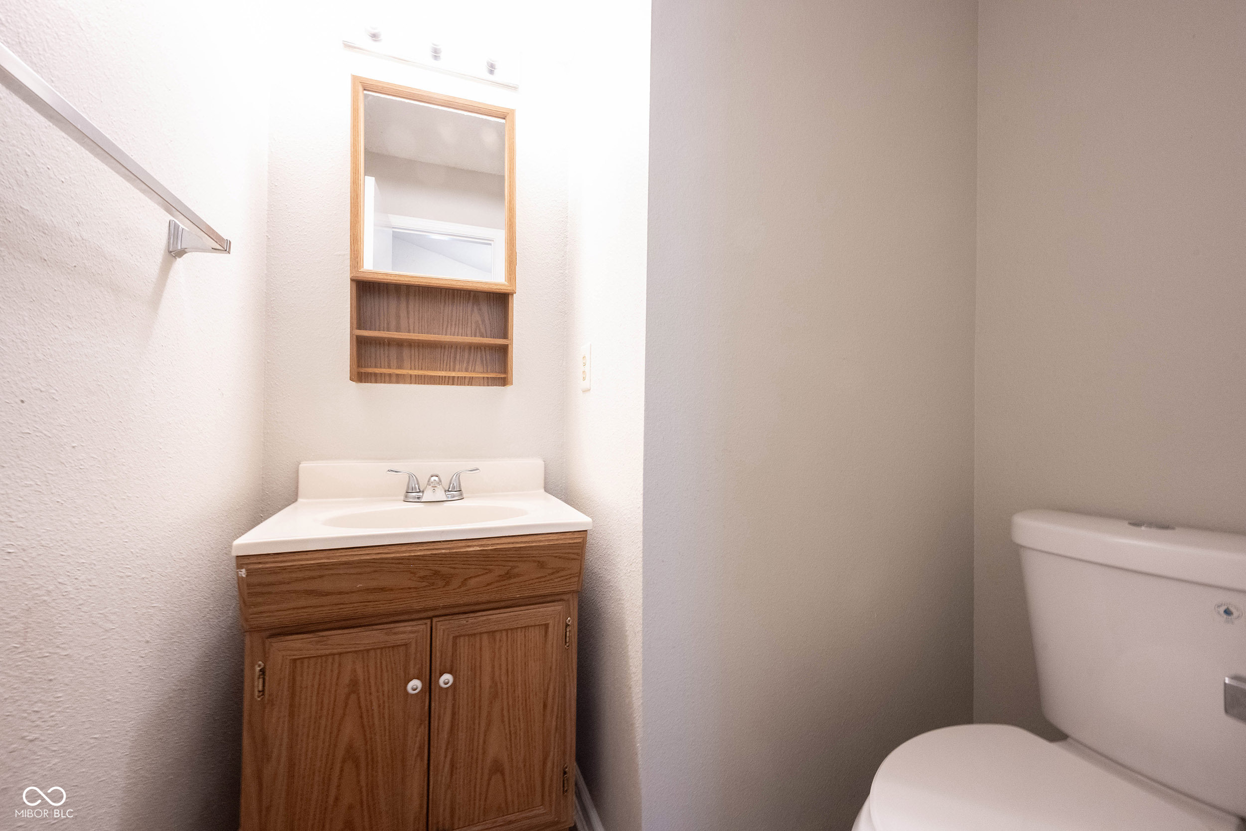 4545 Connaught E Drive Plainfield, IN 46168 - Photo 5 of 42