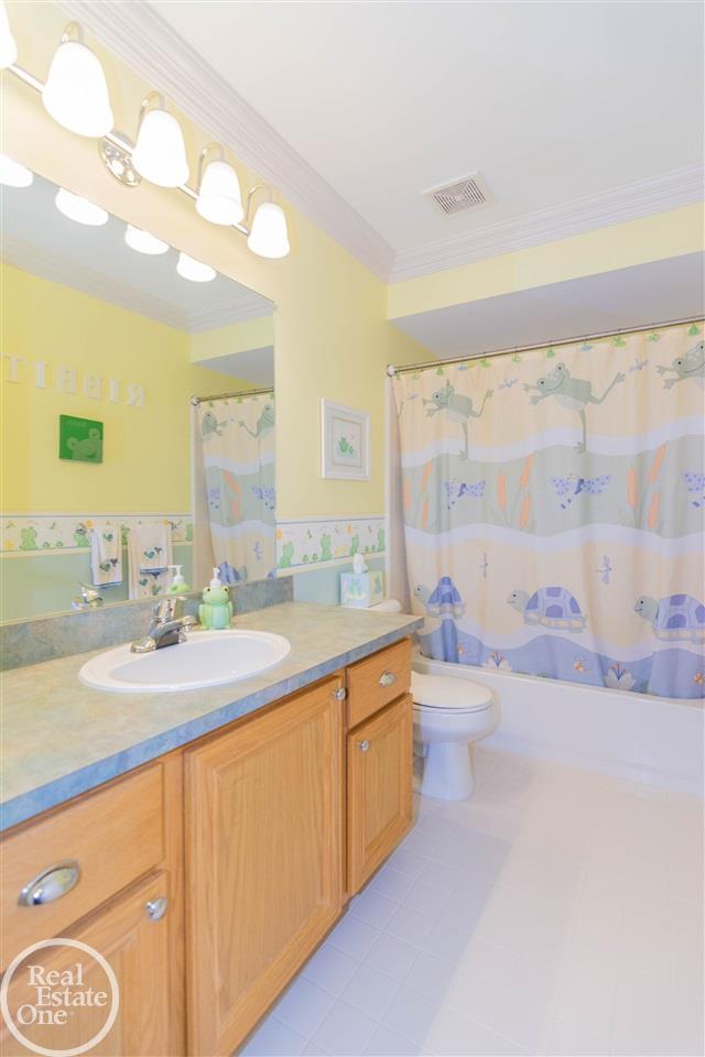 55542 Raspberry Drive Macomb, MI 48042 - Photo 31 of 43