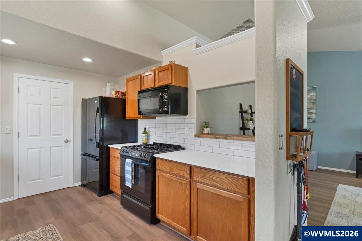 585 Northwest Marshall Street Dallas, OR 97338 - Photo 18 of 50