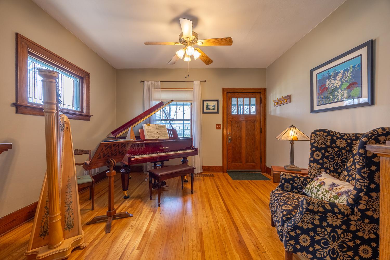 836 5th Avenue Southeast Rochester, MN 55904 - Photo 4 of 29 Gallery Image 4