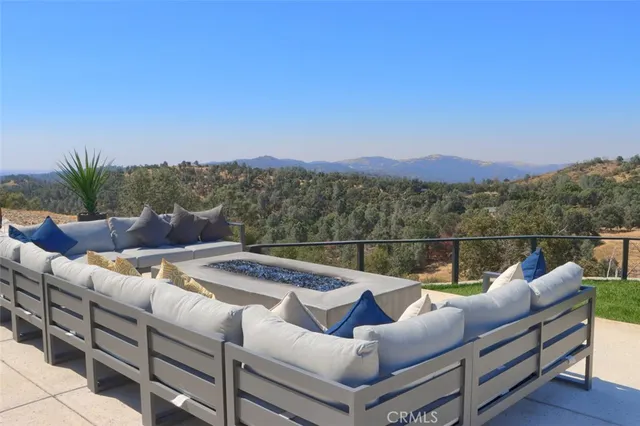 $1,599,000 | 5076-5076 Allred Road, Mariposa, CA 95338