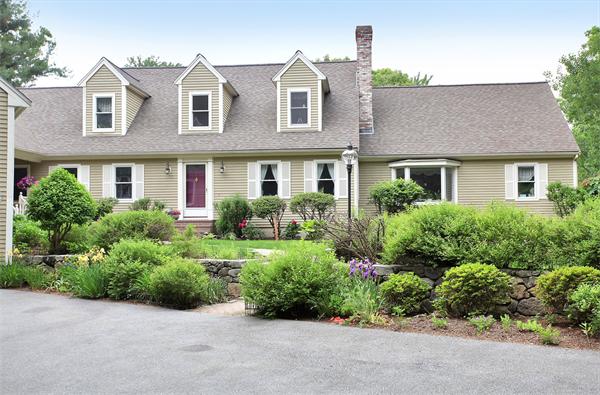 7 Apple Ridge Lane Littleton, MA 01460 - Photo 2 of 15 Gallery Image 2