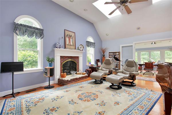 7 Apple Ridge Lane Littleton, MA 01460 - Photo 7 of 15 Gallery Image 7