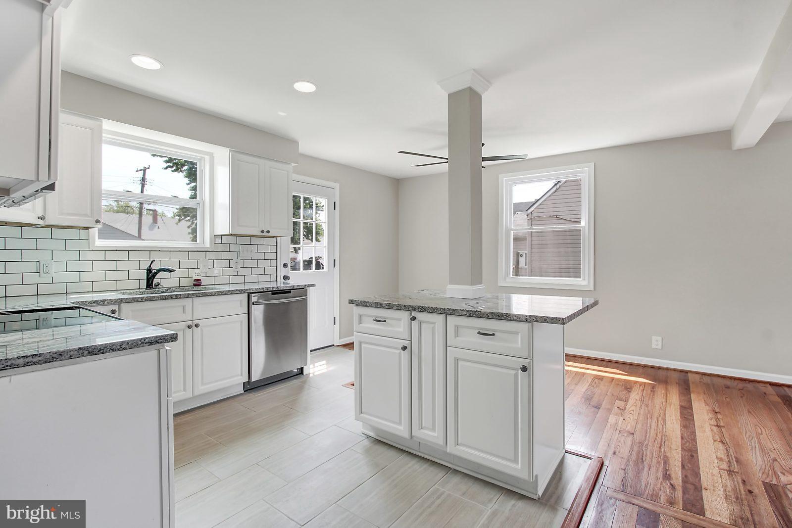 3147 Cornwall Road Dundalk, MD 21222 - Photo 7 of 19 Kitchen
