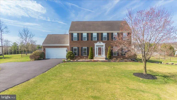 $650,000 | 17015 Bivens Lane, Hagerstown, MD 21740