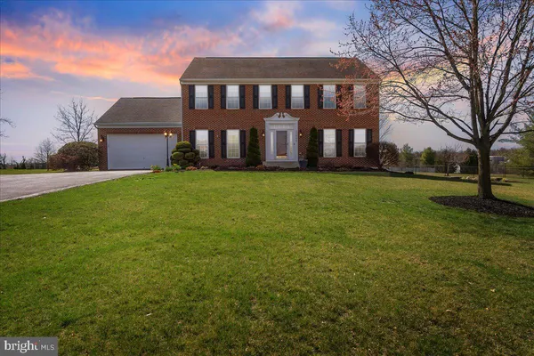 $650,000 | 17015 Bivens Lane, Hagerstown, MD 21740