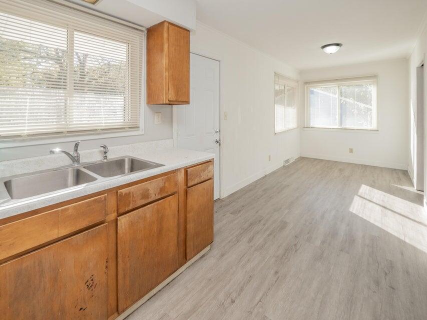1516 Nazareth Road Kalamazoo, MI 49048 - Photo 7 of 34 7