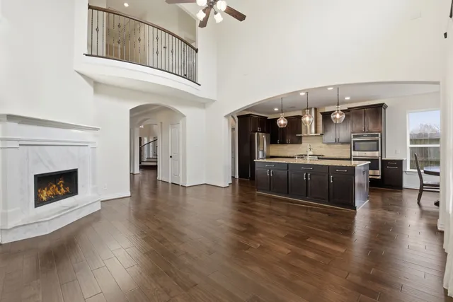 $1,299,000 | 1515 Thornton Road, Houston, TX 77018