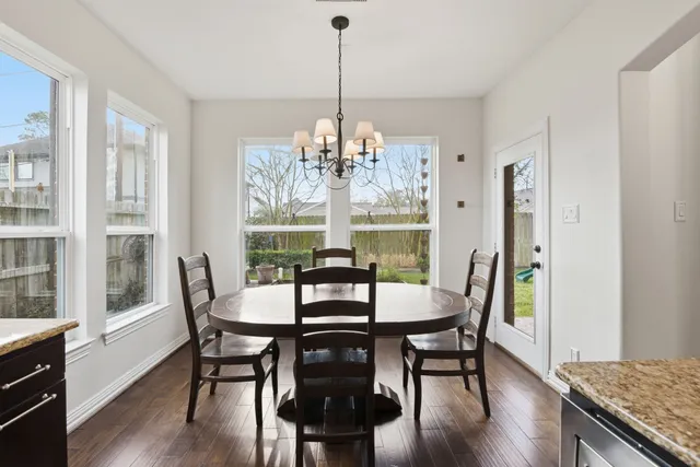 $1,299,000 | 1515 Thornton Road, Houston, TX 77018