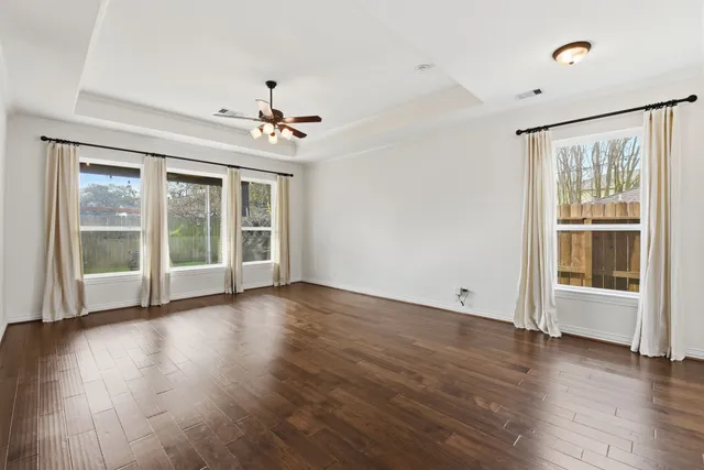 $1,299,000 | 1515 Thornton Road, Houston, TX 77018