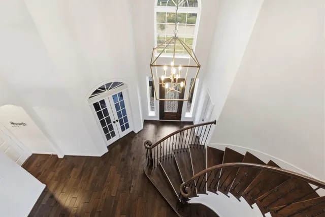 $1,299,000 | 1515 Thornton Road, Houston, TX 77018