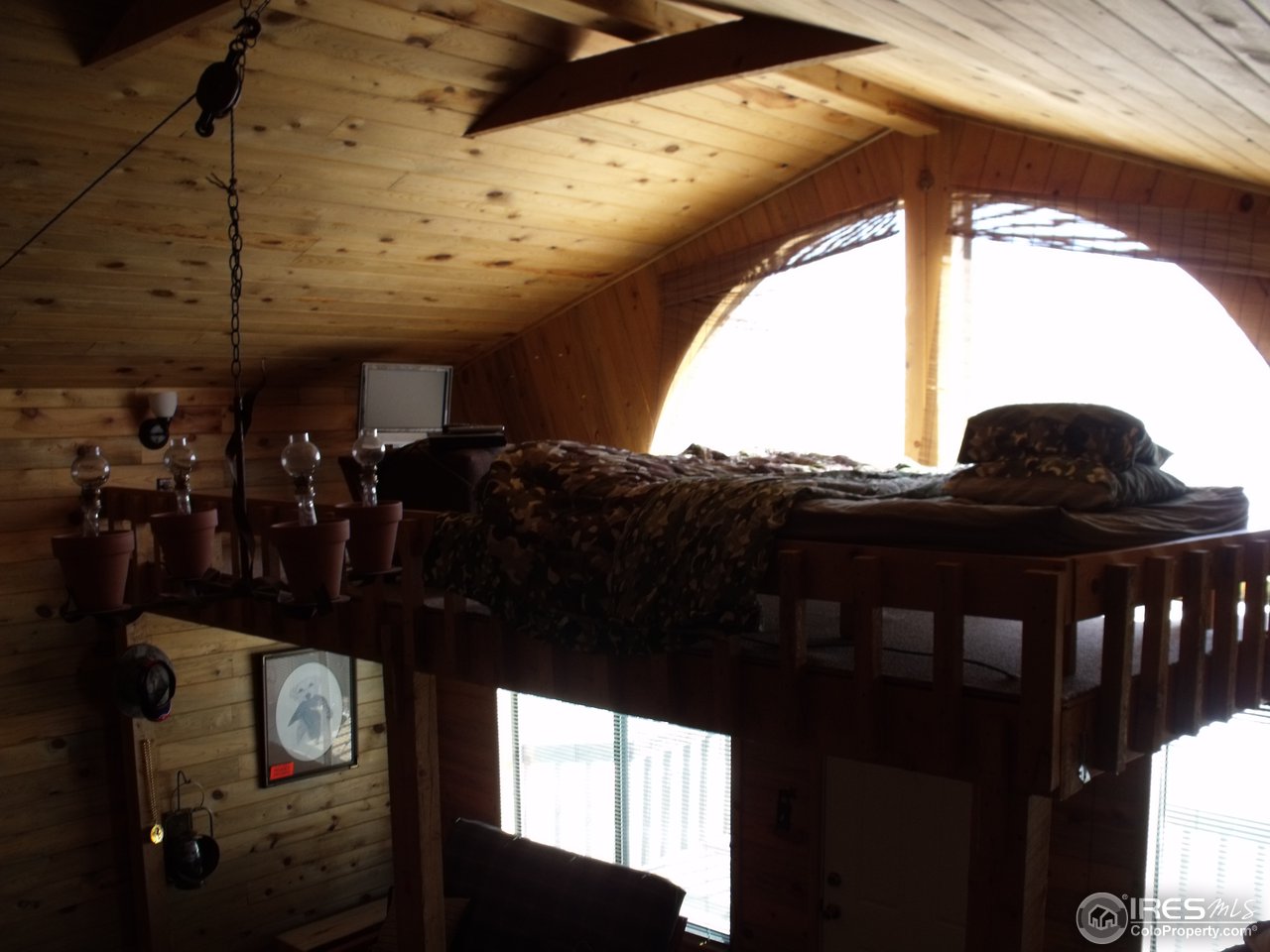 5701 Camel Rock Road Livermore, CO 80536 - Photo 11 of 12 small loft