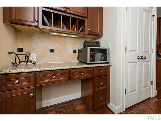 2028 Macon Ridge Road Raleigh, NC 27613 - Photo 5 of 25 Photo 5