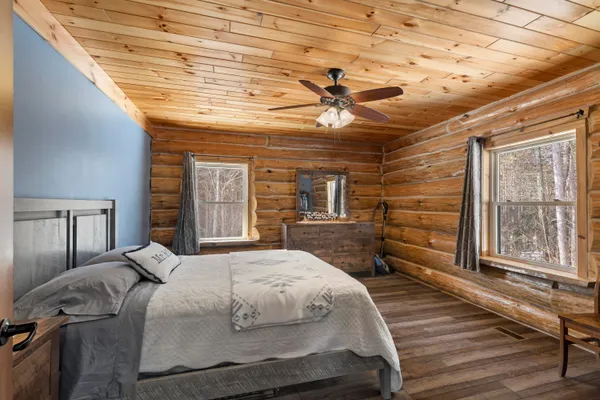 $650,000 | 5895 Maidens Road, Onekama, MI 49675