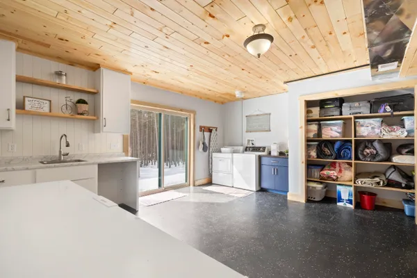 $650,000 | 5895 Maidens Road, Onekama, MI 49675