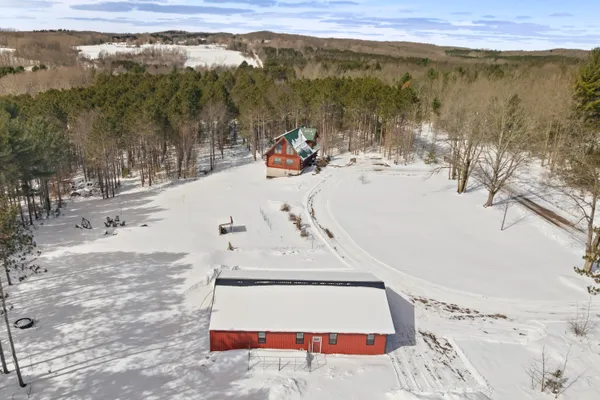 $650,000 | 5895 Maidens Road, Onekama, MI 49675