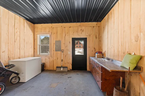 $650,000 | 5895 Maidens Road, Onekama, MI 49675