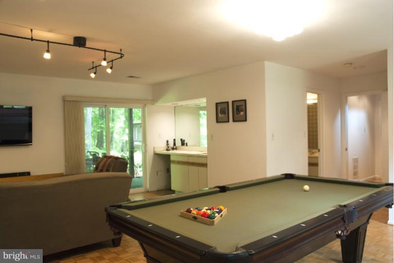 10728 Cross School Road Reston, VA 20191 - Photo 8 of 30 Family Room