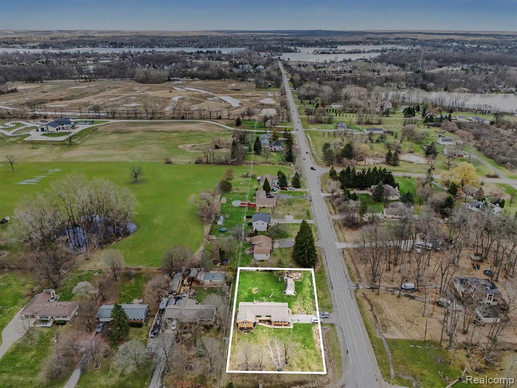 12519 Jennings Road Linden, MI 48451 - Photo 29 of 31 Gallery Image 29