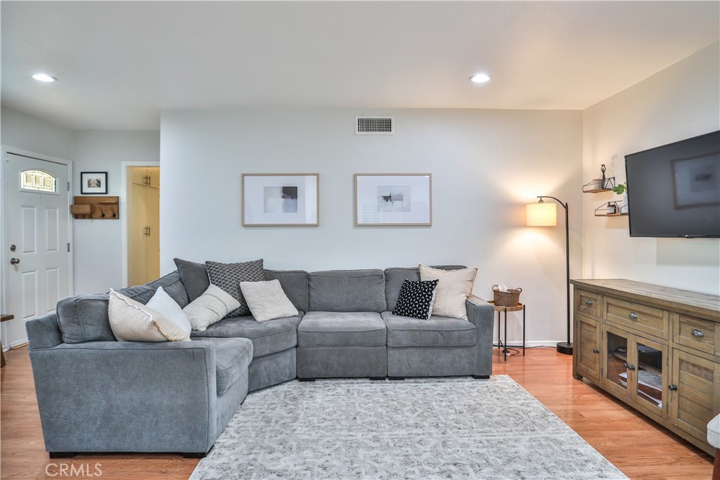 8247 Jadeite Avenue Rancho Cucamonga, CA 91730 - Photo 6 of 49